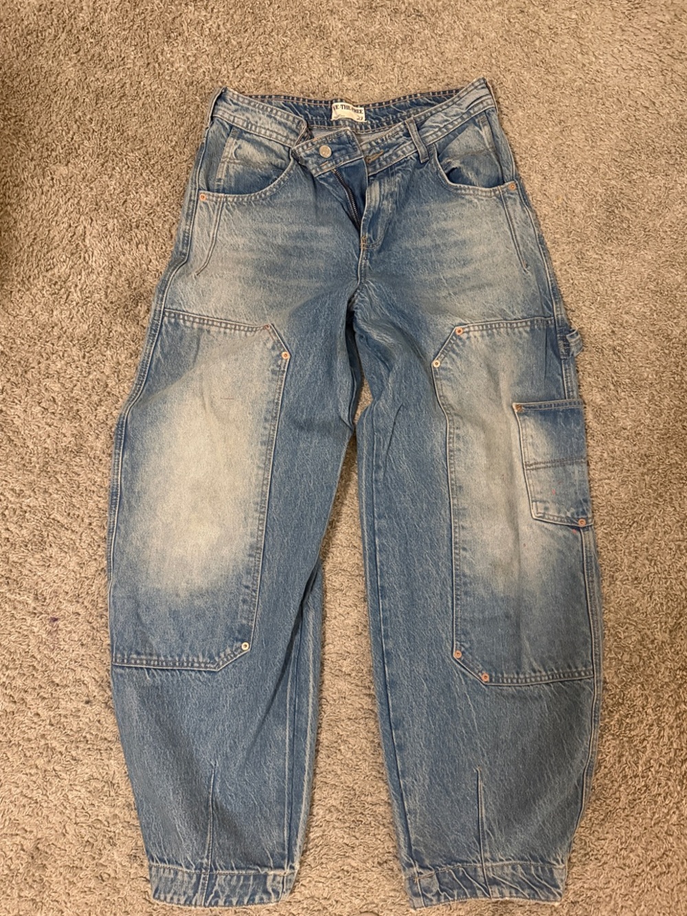 We the Free - Free People Carpenter Barrel Jeans in Faded Light Blue
